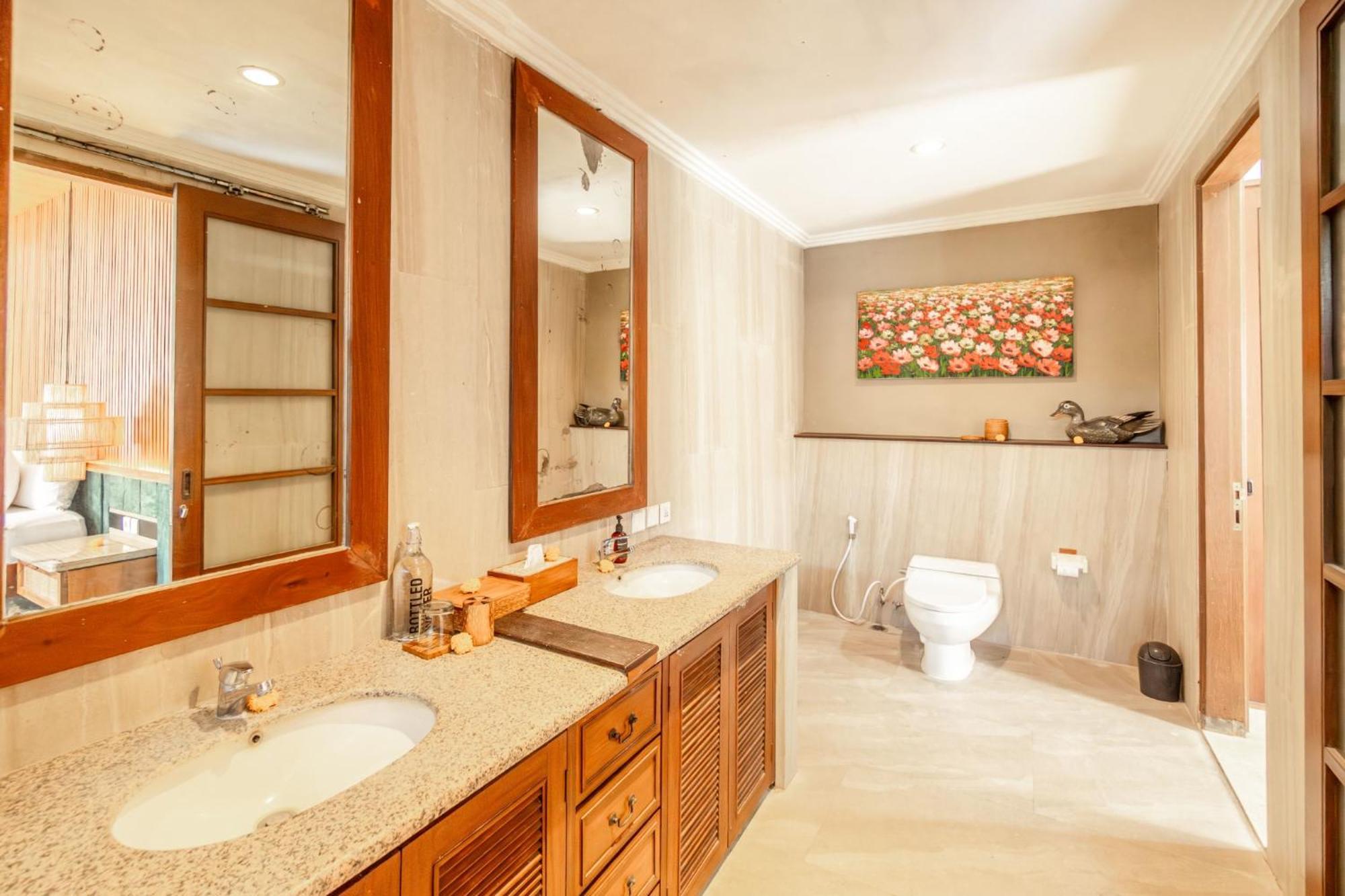 Kecapi Villa Seminyak By Ini Vie Hospitality Екстериор снимка