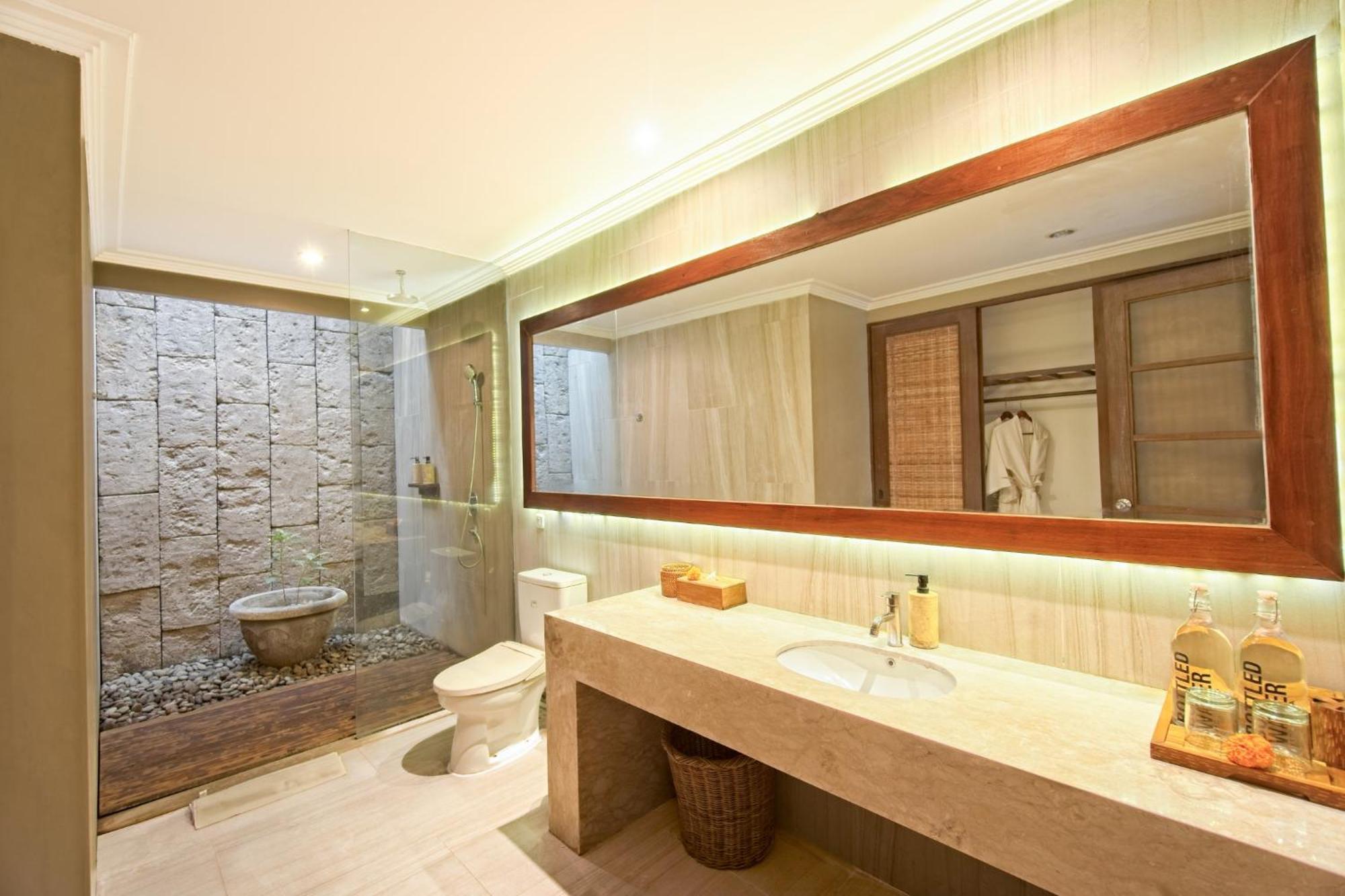 Kecapi Villa Seminyak By Ini Vie Hospitality Екстериор снимка